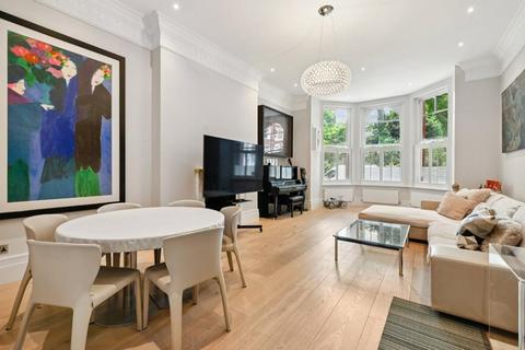 3 bedroom flat to rent, Barkston Gardens, Earls Court, London