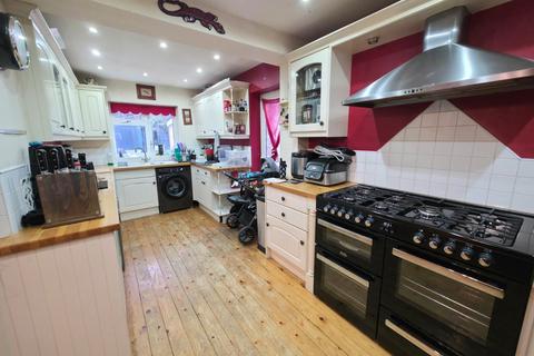undefined, Edward Tyler Road, Coventry CV7