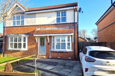 3 bedroom semi-detached house for sale, Badminton Close, East Yorkshire YO16
