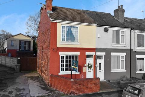 2 bedroom end of terrace house for sale, Moorhouse View, Pontefract WF9