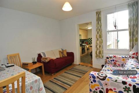 4 bedroom terraced house to rent, St. Judes Road, Englefield Green, Egham, TW20
