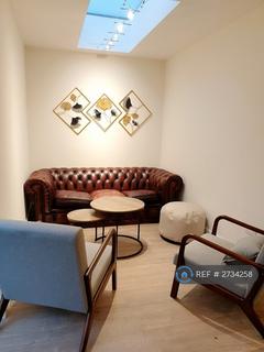 1 bedroom in a house share to rent, West Way, Heston, TW5