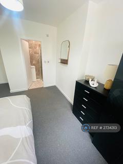 1 bedroom in a house share to rent, Prescott Road, Liverpool, L13