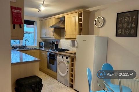 1 bedroom in a house share to rent, Dunlin Terrace, Cheltenham, GL51