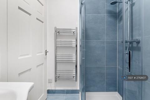 1 bedroom flat to rent, Archway, London, N19