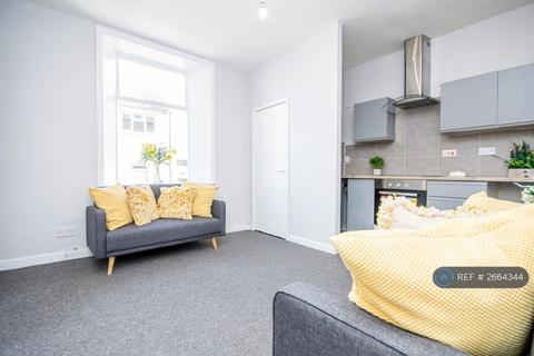 1 bedroom terraced house to rent, Veevers Street, Padiham, Burnley, BB12