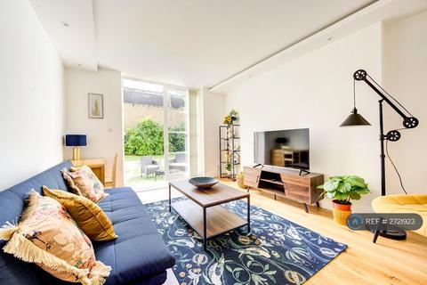 1 bedroom flat to rent, Little Venice, London, W9