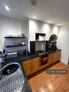 2 bedroom terraced house to rent, Winnock Road, Colchester, CO1