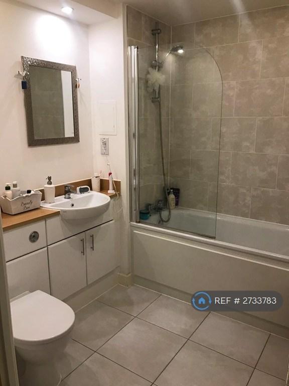 Main Bathroom
