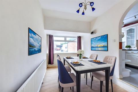 3 bedroom semi-detached house for sale, Lodge Road, Long Eaton