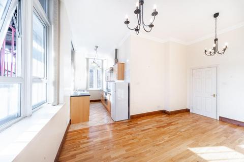 1 bedroom flat to rent, 462 Bethnal Green Road, London