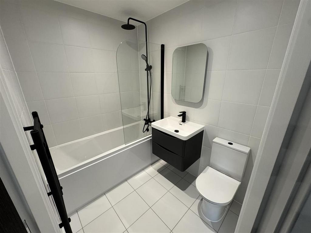 Bathroom.jpeg