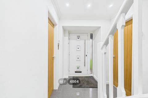 4 bedroom detached house to rent, Nottingham NG9