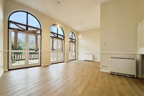 2 bedroom flat to rent, Alcantara Crescent, Hampshire SO14