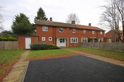 undefined, Queen Elizabeth Square, Maidstone