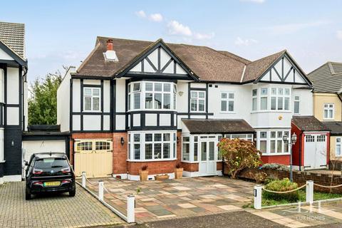 5 bedroom semi-detached house for sale, Chalgrove Crescent, Clayhall
