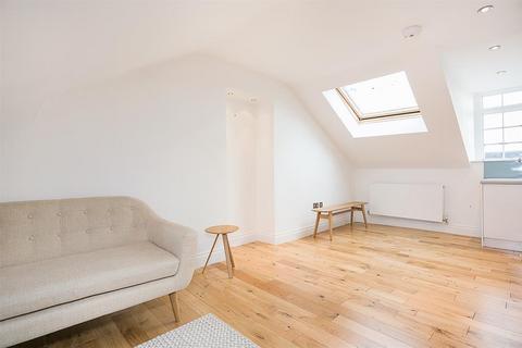 1 bedroom flat to rent, Albion Road, London, N16
