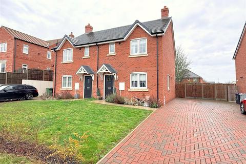 3 bedroom semi-detached house for sale - Low Road, Barrowby