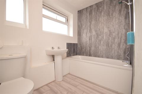 3 bedroom terraced house for sale, Throstle Row, Knottingley