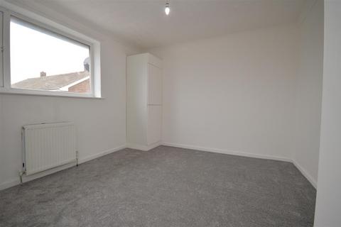 3 bedroom terraced house for sale, Throstle Row, Knottingley