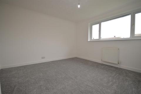 3 bedroom terraced house for sale, Throstle Row, Knottingley
