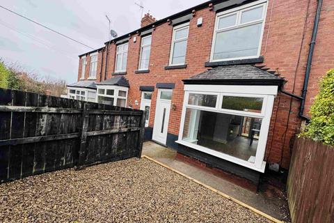 3 bedroom terraced house to rent, Queen Street, Seaham, Co. Durham, SR7