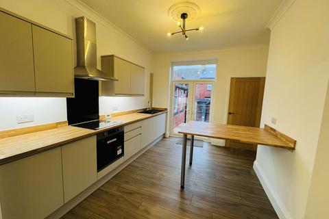 3 bedroom terraced house to rent, Queen Street, Seaham, Co. Durham, SR7