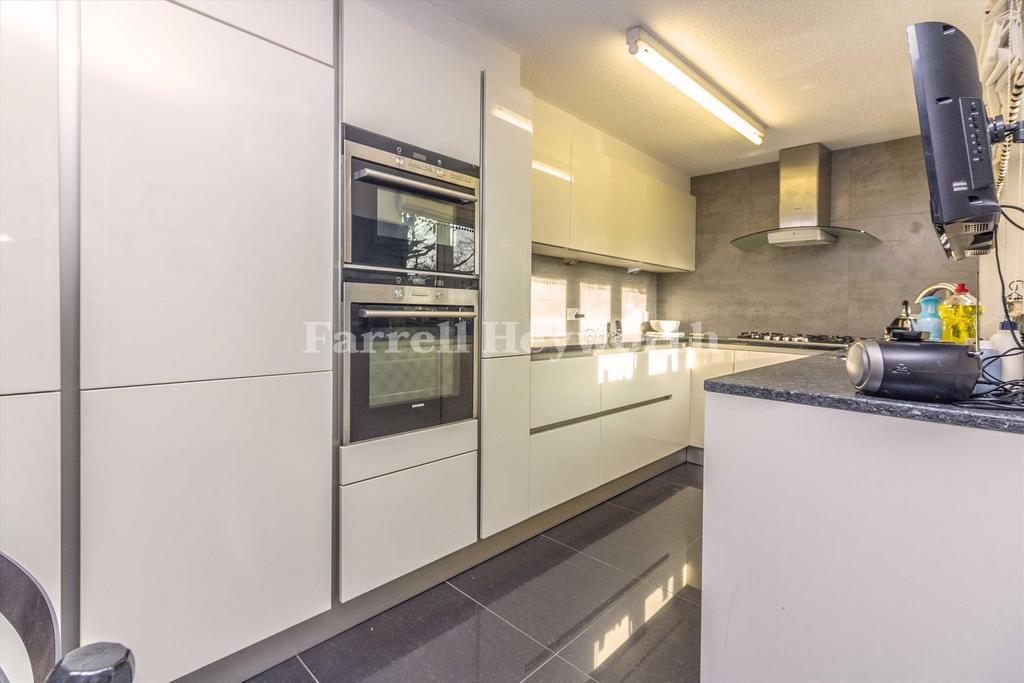 Kitchen c