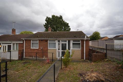 2 bedroom semi-detached bungalow for sale, Moorhouse Close, Normanton