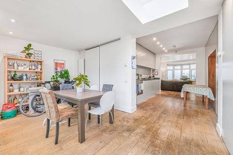 undefined, Kings Avenue, Clapham, London, SW4