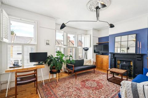 3 bedroom flat for sale, Littlebury Road, London SW4
