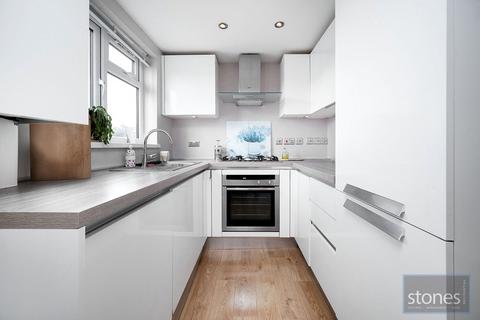 3 bedroom apartment for sale, Hendon Way, London, NW2