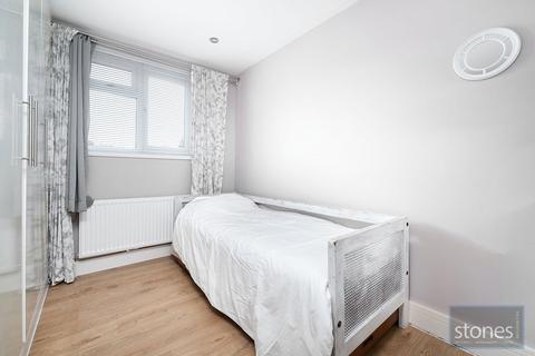3 bedroom apartment for sale, Hendon Way, London, NW2