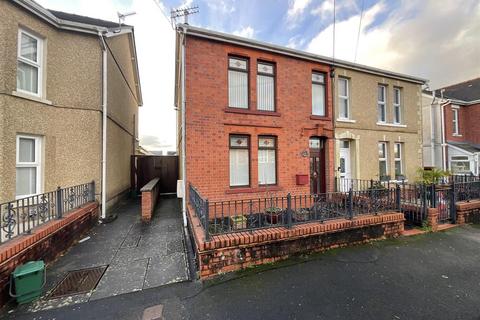 3 bedroom semi-detached house for sale, Villiers Road, Ammanford SA18