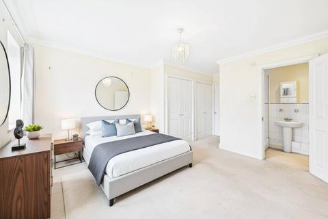 3 bedroom terraced house for sale, Oakey Drive, Wokingham, Berkshire, RG40