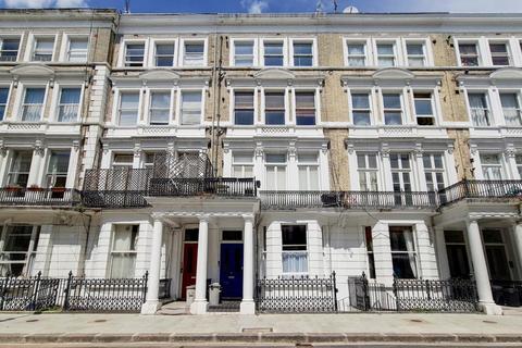1 bedroom apartment for sale, Castletown Road, London, Greater London, W14 9HQ