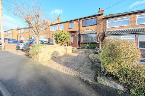 3 bedroom townhouse for sale, Smalewell Drive, Pudsey, West Yorkshire