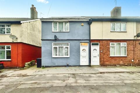3 bedroom end of terrace house to rent, Wolverhampton Street, West Midlands WS10