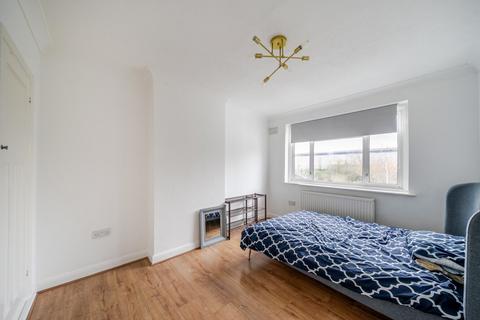 undefined, Selworthy Road, Catford, London, SE6