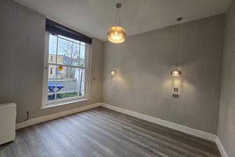 1 bedroom flat to rent, Downs Park Road, London E8