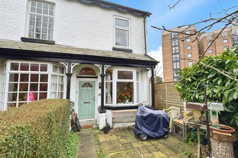 2 bedroom end of terrace house for sale, Northenden View, Didsbury Village, Manchester, M20
