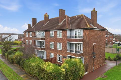 1 bedroom apartment for sale, Coleford House, Kingsbridge Road, RM3