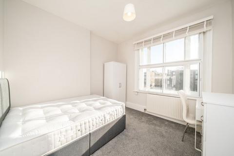 undefined, West Cromwell Road, London SW5