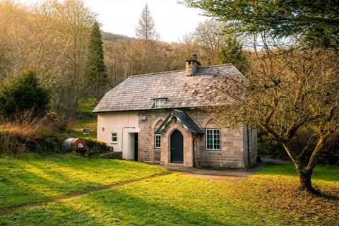 4 bedroom detached house for sale, Glyn Farm, Llandogo, NP25