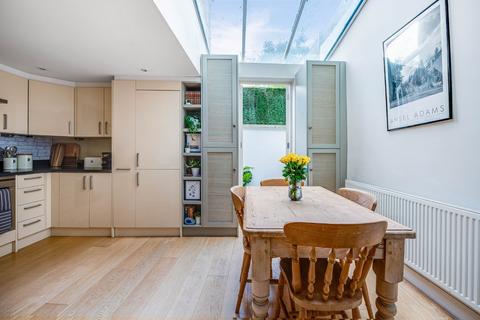 undefined, Homestead Road, Fulham, London, SW6