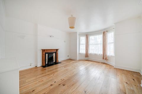 2 bedroom flat for sale, Rushey Green, London, SE6