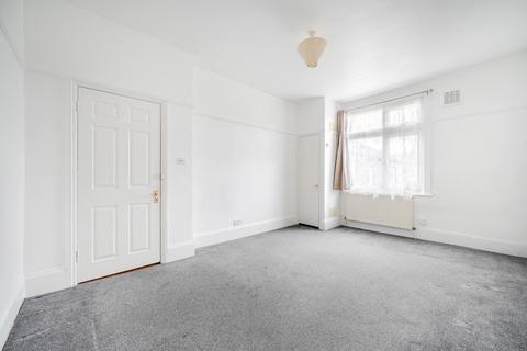 2 bedroom flat for sale, Rushey Green, London, SE6