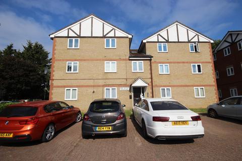 2 bedroom flat to rent, Maplin Park, Slough SL3