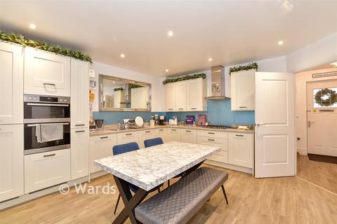 4 bedroom detached house for sale, Challenger Way, Marden TN12