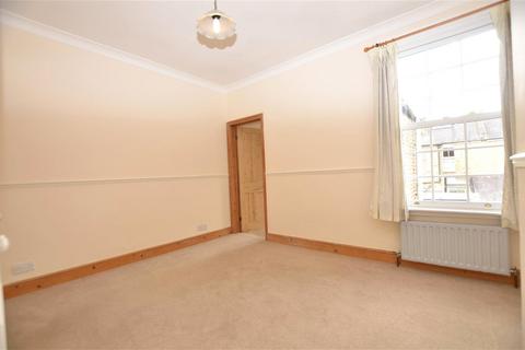 2 bedroom terraced house to rent, Springfield Road, Teddington